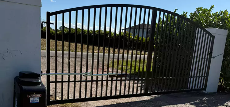 Driveway Fence Repair Baldwin